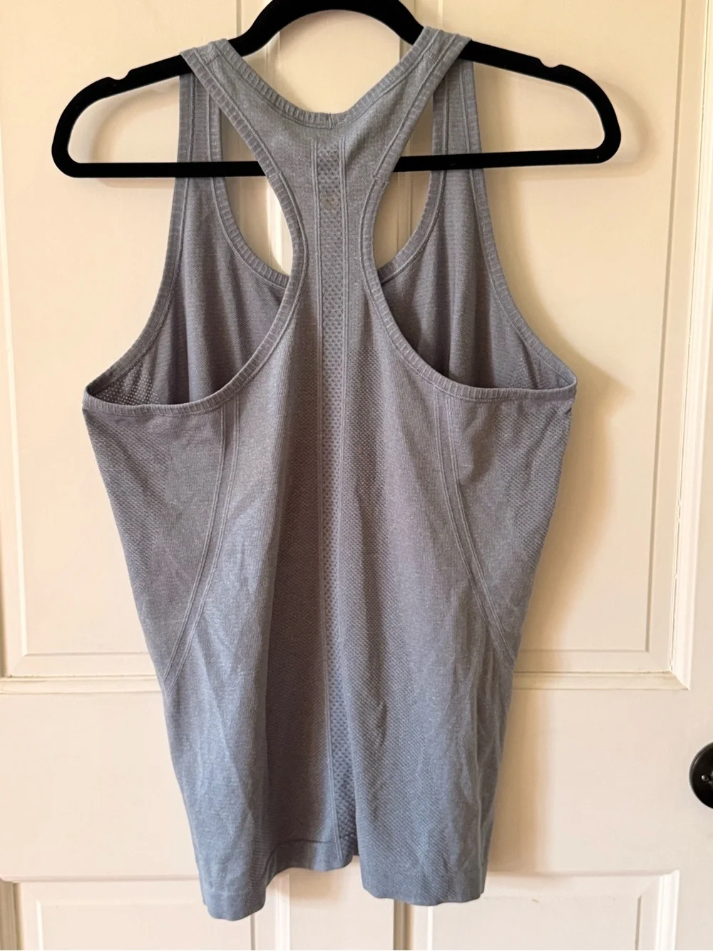 Lululemon Run Swiftly Racerback Tank Top Gray Seamless Size 12